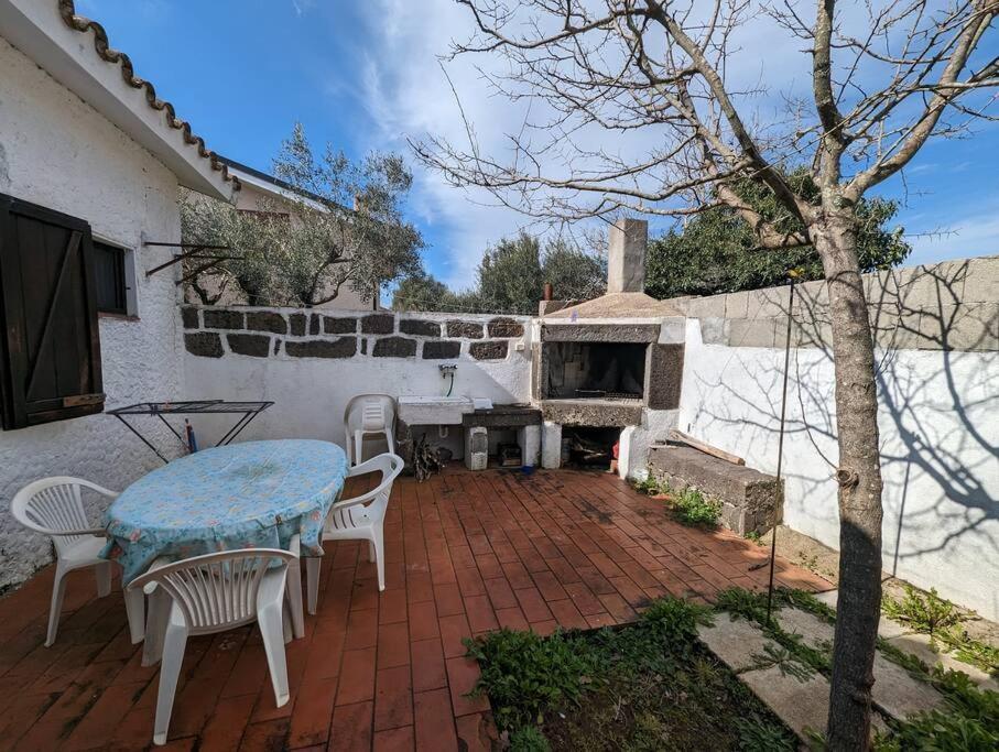 Cottage Familiare Sant'Agostino Abbasanta Exterior photo